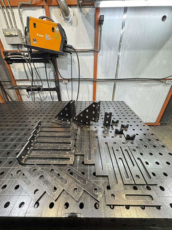 Остнастка для сварочного стола