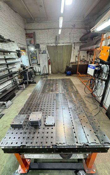 Комплект для сборки сварочного стола 2100x1100x8